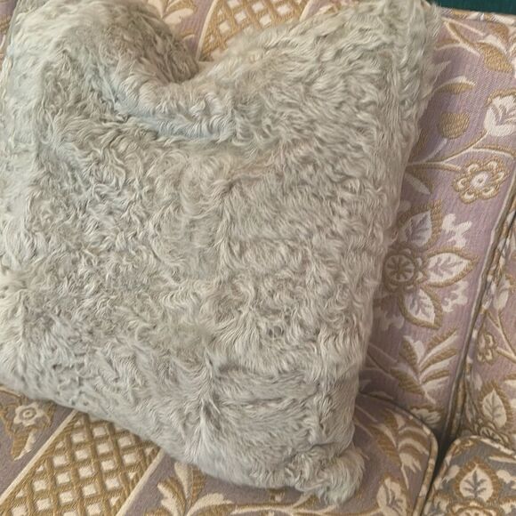 FENDI CASA Authentic Fur And Velvet Accent Pillow 20x20 - Picture 2 of 8